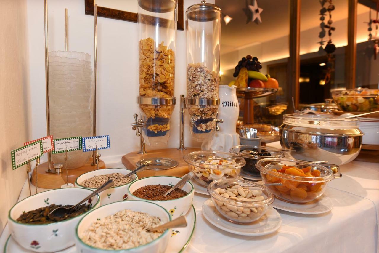 Hotel Garni Vanadis Ortisei Ngoại thất bức ảnh